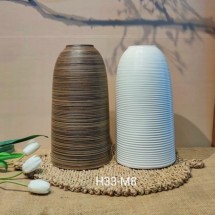 Bình hoa, lọ cắm hoa gốm sứ Bát Tràng dáng chuông thon cao 33cm