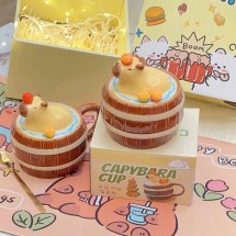 Cốc capybara tắm bồn 3D kèm nắp hộp quà 11.5cm dung tích 450ml