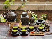Bộ Ấm Chén Tử Sa Đắp Hoa Sen Tách Lót Kèm Phụ Kiện