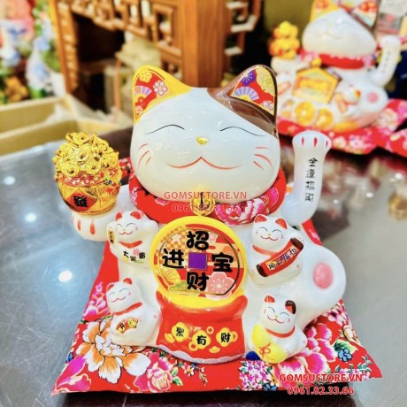 Mèo Thần Tài  May Mắn Maneki Neko Chiêu Tài Tiến Bảo 20cm Kèm Đệm Và Hộp Đẹp